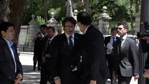 Encuentro entre Rajoy y Puigdemont en el salón del automóvil de Barcelona