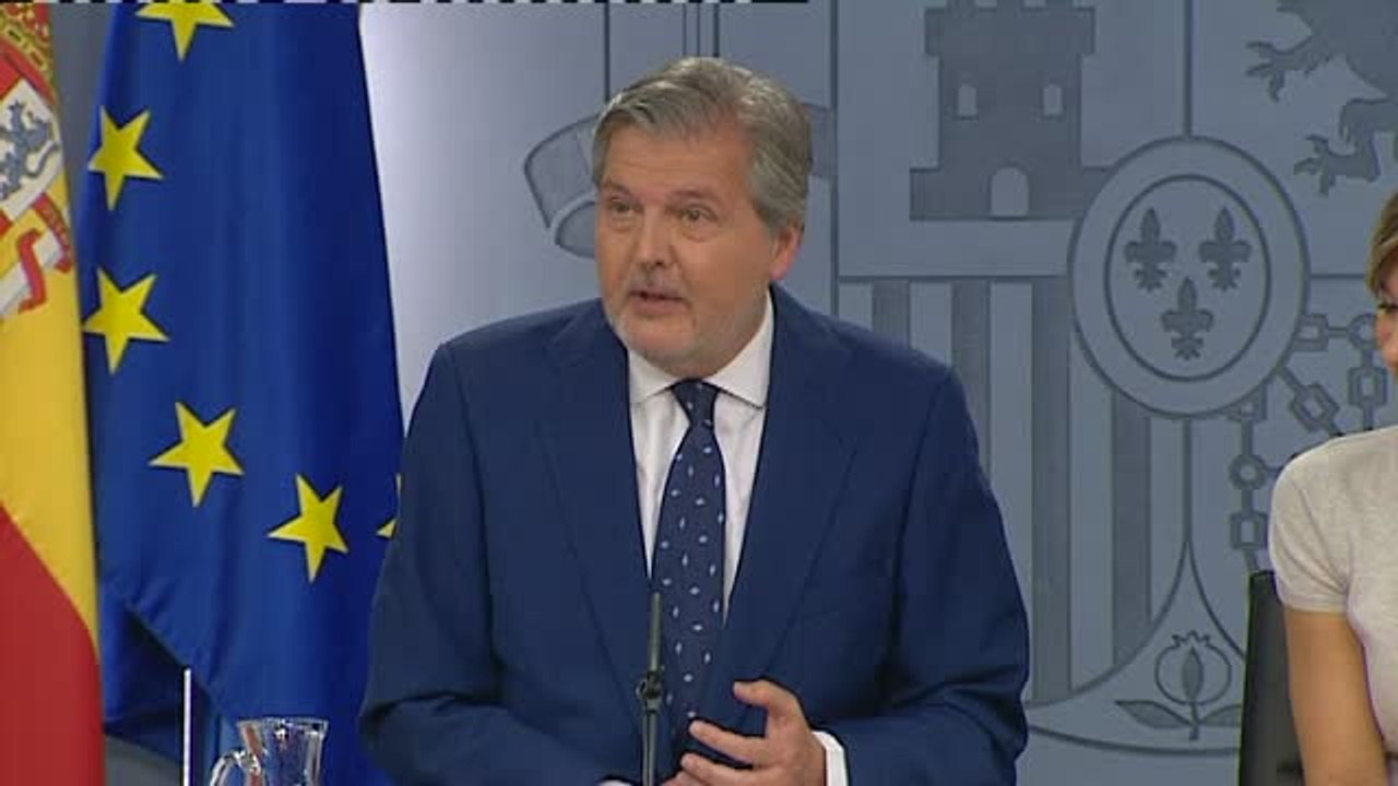 La agenda cultural de Méndez de Vigo: "Que 20 años no es nada lo sabe bien PHotoEspaña"