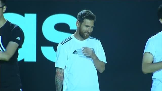 Messi desata la locura en China