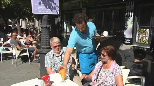 El paro del mes de mayo baja en 111.908 personas y se crean 223.192 nuevos empleos