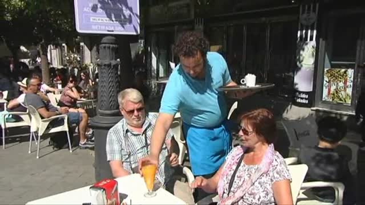 El paro del mes de mayo baja en 111.908 personas y se crean 223.192 nuevos empleos