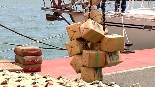 Interceptado en Almería un velero de holandeses cargado con 12 toneladas de hachís