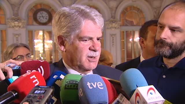 Dastis califica la victoria de Macron de buena noticia para Francia, para Europa y para España