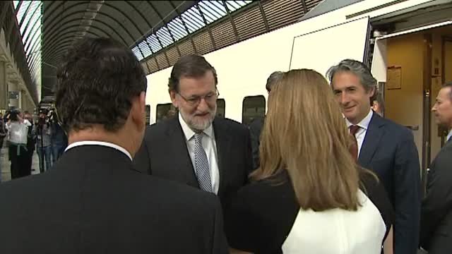 Rajoy: El AVE es uno de los mejores espejos donde nos podemos mirar los españoles de hoy