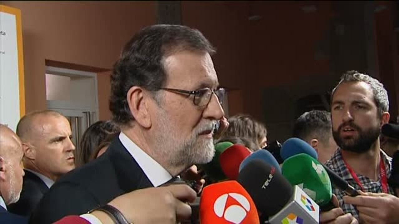Rajoy: "Los que creemos en la moderación en Europa, estamos muy contentos"