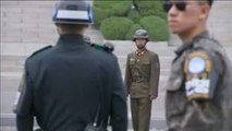 Mike Pence visita la zona desmilitarizada entre las dos Coreas