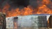 200 temporeros pasan las noche en el polideportivo municipal de lepe tras quemarse las 130 infraviviendas en las que alojaban