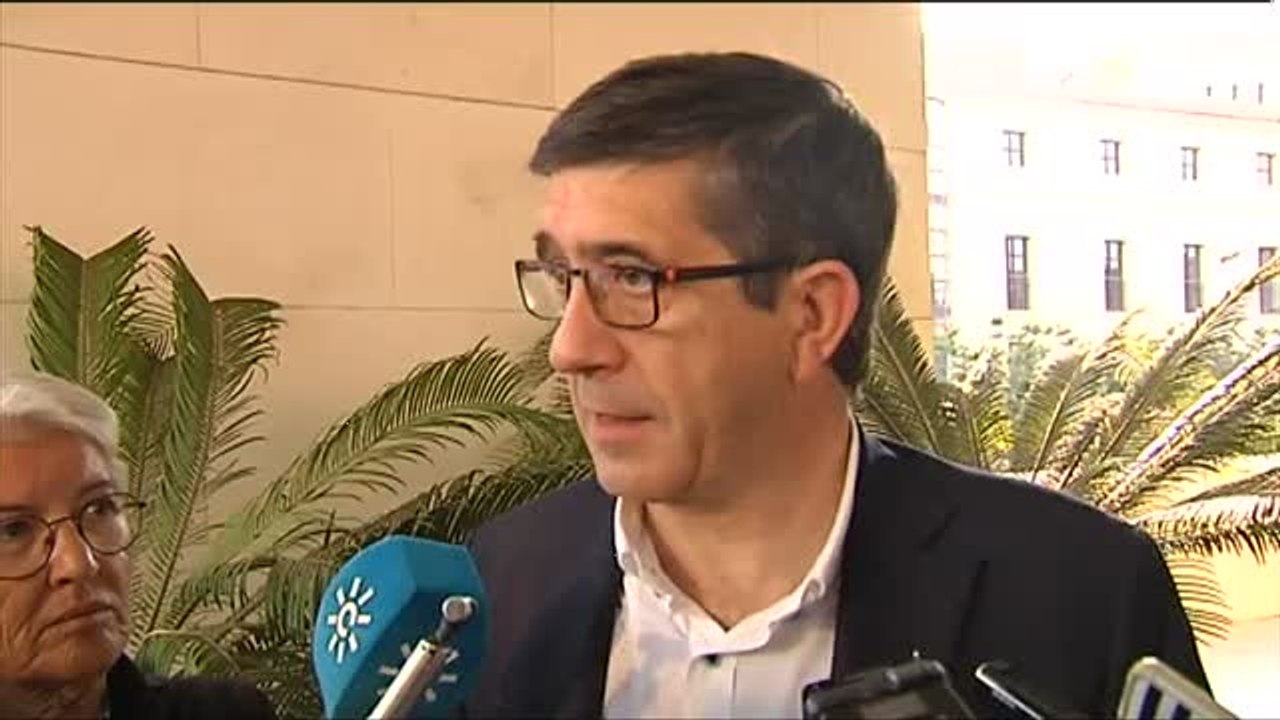 López: "Voy a defender un millón de veces más a González que transformó este país que a Pablo Iglesias que todavía no ha hecho nada"