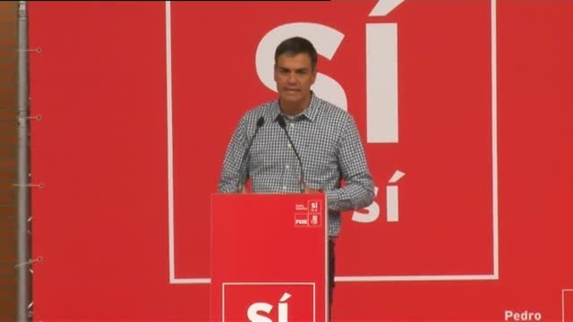 Sánchez exige a Rajoy que dimita y Díaz dice que los socialistas le quitarán cuando toque