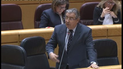 El ministro del Interior anuncia la apertura de tres nuevos CIE en España