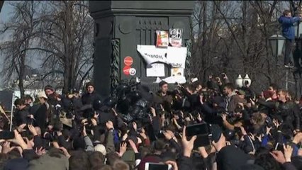 Detenidas más de 700 personas en Rusia por una gran marcha contra la corrupción