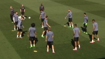 Risas y buen ambiente en el entrenamiento del Real Madrid