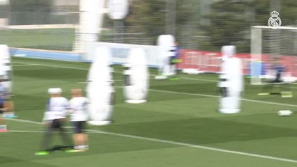 Entrenamiento del Real Madrid antes de viajar a Múnich