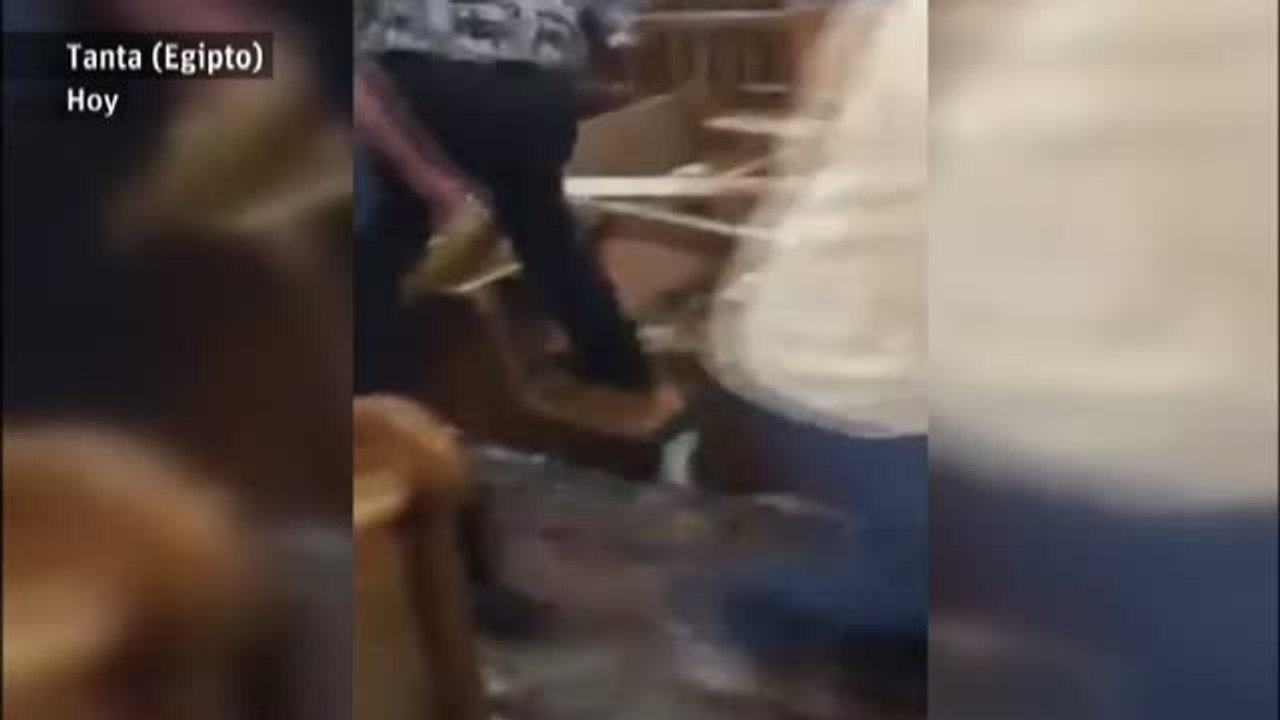 Más de 40 muertos y más de cien heridos en dos ataques contra iglesias coptas en Egipto