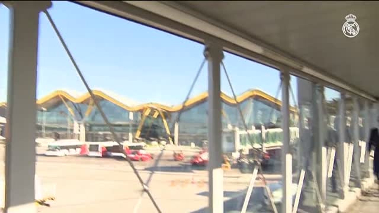 Doscientos aficionados reciben al Real Madrid en Múnich