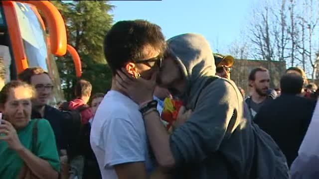 Tensión en la Universidad Complutense por la presencia del autobús de Hazte Oír