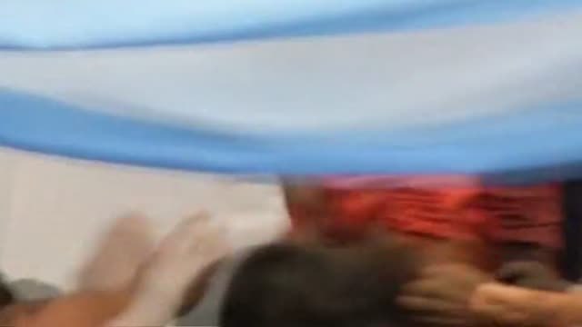 Pelea de políticos en Argentina