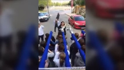 El ensayo de la hermandad malagueña al ritmo de reggaetón crea la discordia