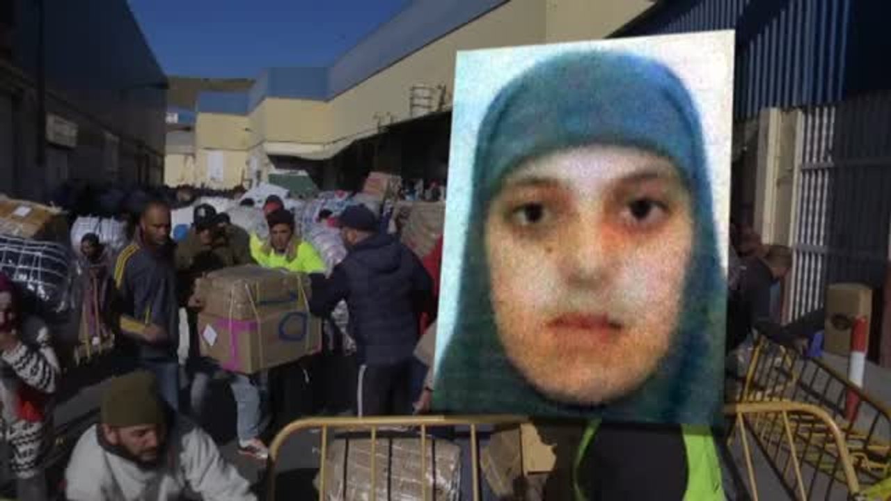 Muere una porteadora aplastada por una avalancha en la frontera de Ceuta