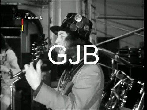 SLADE MAMA WEER ALL CRAZEE NOW LIVE