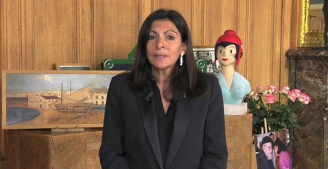 Anne Hidalgo apoya a Pedro Sánchez