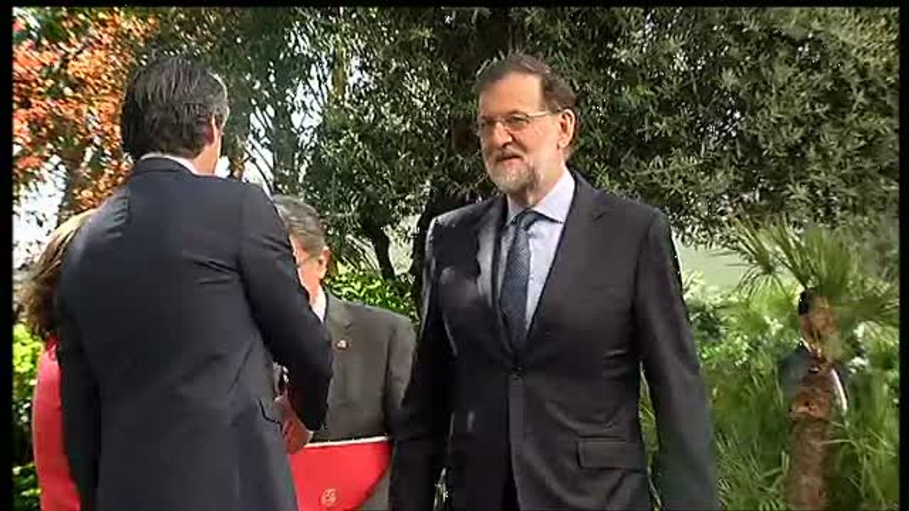 Rajoy ofrece"reconstruir puentes" con Cataluña, invirtiendo 4.200 millones de euros en infraestructuras
