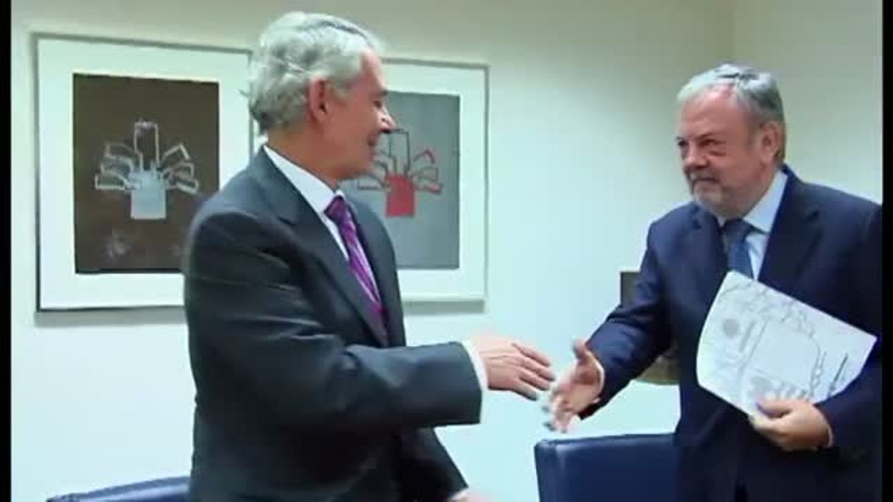 El Gobierno negocia los Presupuestos