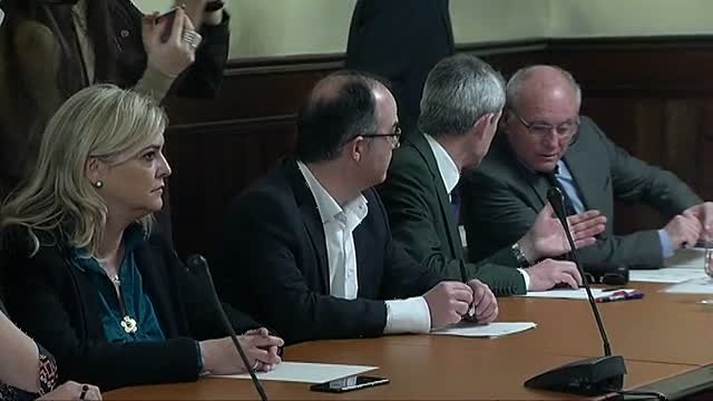 La oposición del Parlament anuncia que no volverá a acudir a la comisión que aprobará la desconexión 'express'