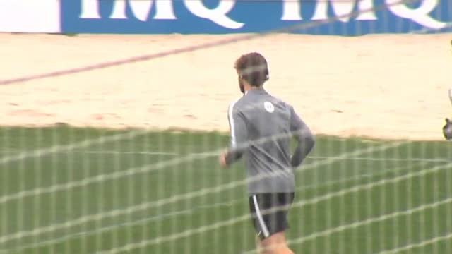 El Athletic de Bilbao entrena tras su victoria en el derbi vasco