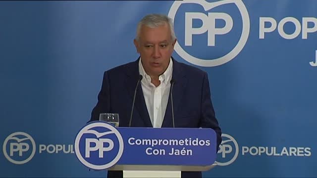 Arenas asegura que la candidatura de Susana Díaz aporta incertidumbre a Andalucía