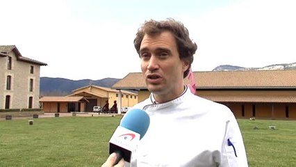 Un programa de viajes chino visita una bodega en Navarra