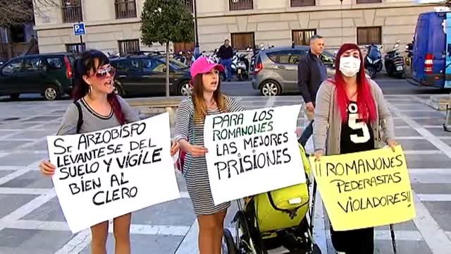 El arzobispo de Granada: Nunca supe de los abusos sexuales de los romanones