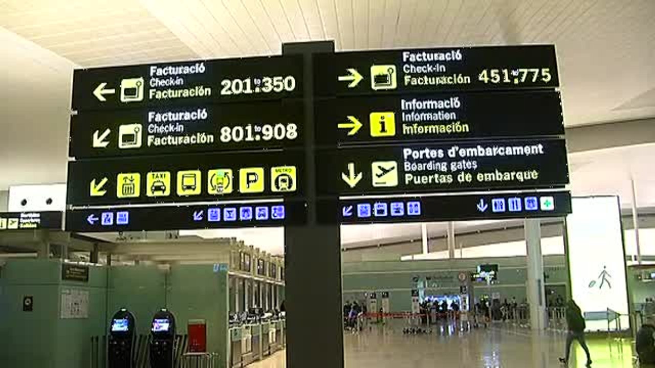 Los controladores aéreos franceses convocan cinco días de huelga