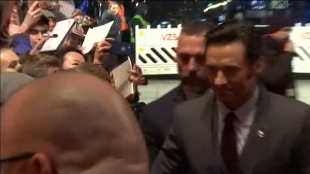 Hugh Jackman vuelve a sacar las garras de Lobezno