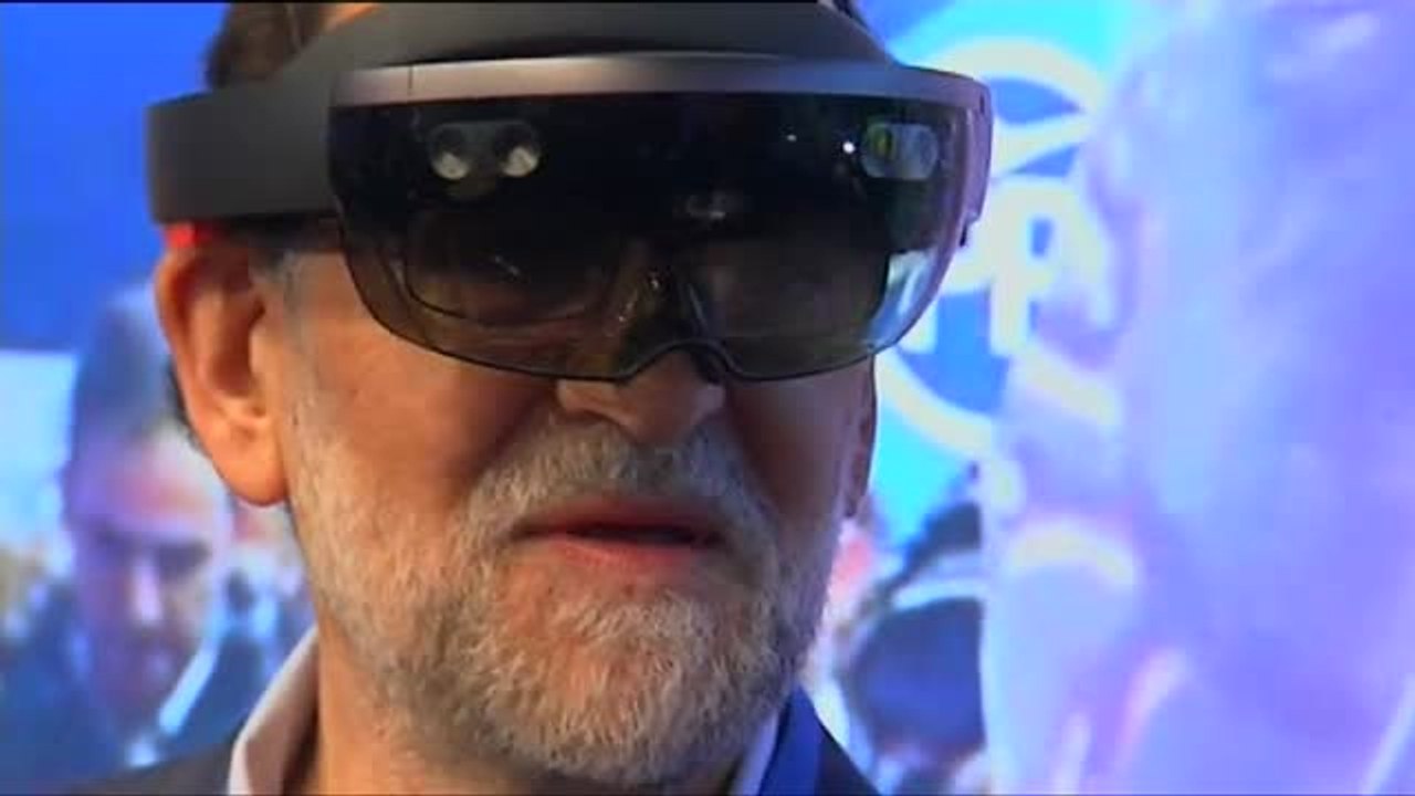 Rajoy decide hoy si Cospedal sigue siendo su número dos