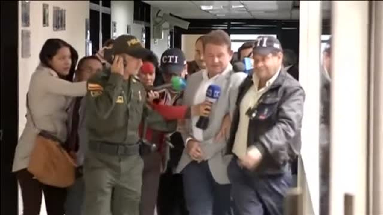 La campaña presidencial de Juan Manuel Santos, salpicada por un escándalo de sobornos