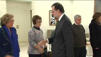 Download Video: Rajoy recibe a los familiares de las víctimas del Yak, 14 años después de la tragedia