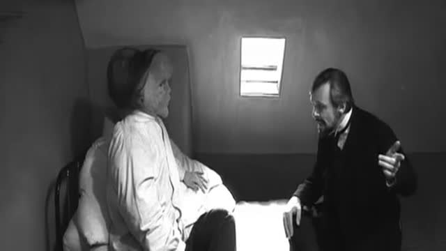 Muere el actor británico John Hurt a los 77 años