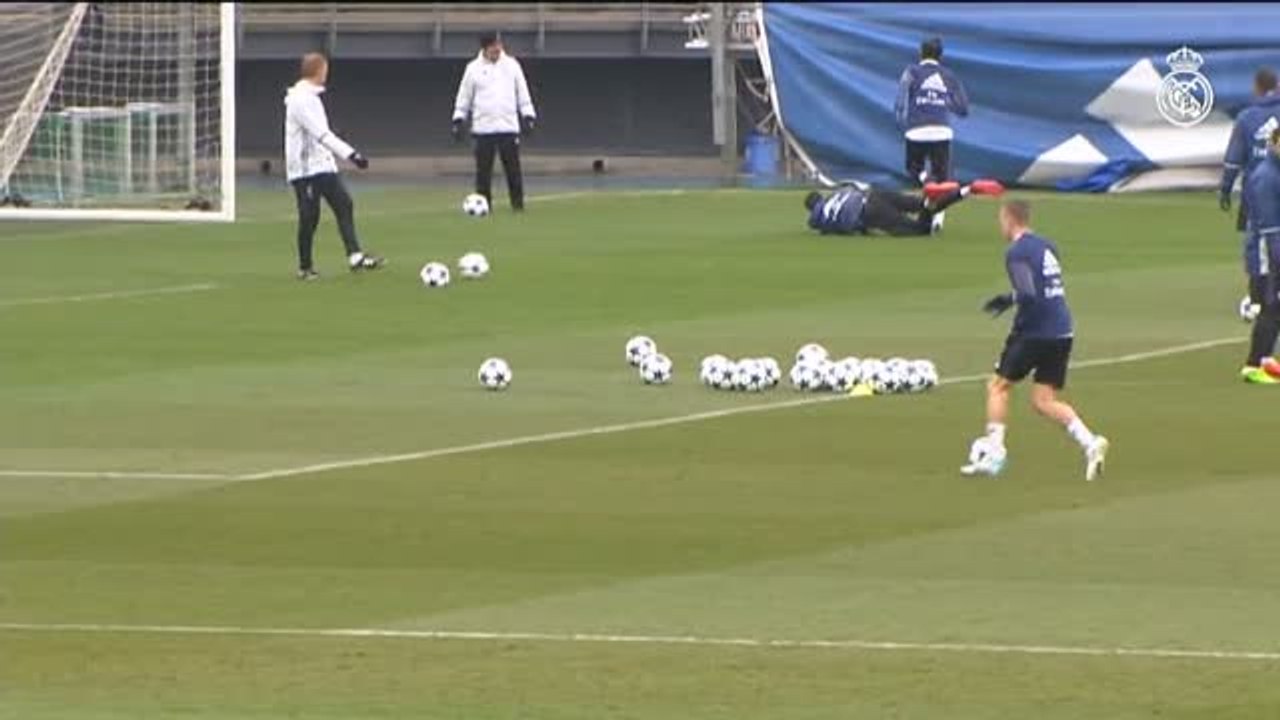 Bale regresa a los entrenamientos