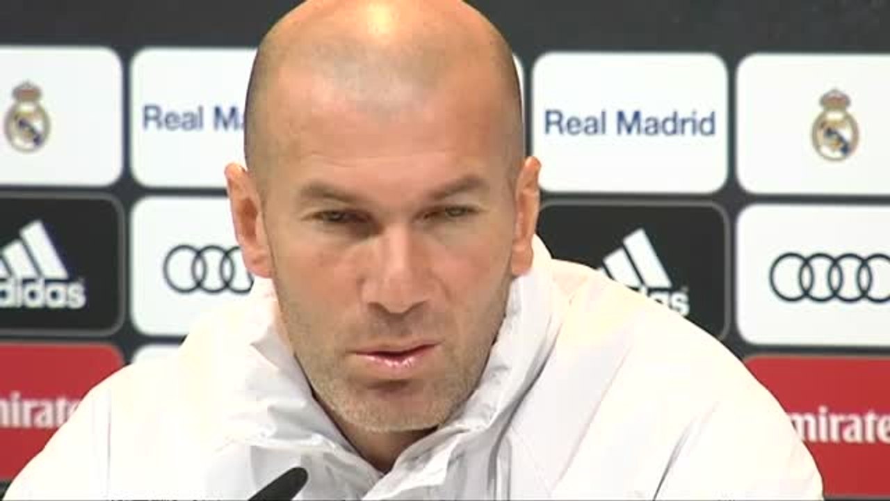 Zidane: "Parece que estamos últimos"