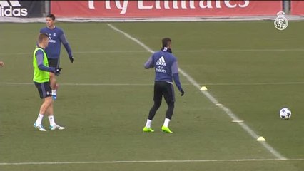 Tải video: Bale regresa a los entrenamientos tres meses después de su lesión