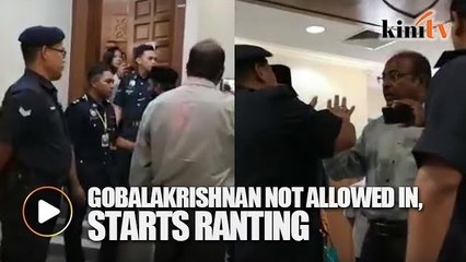 Najib supporter rants after being barred from entering courtroom