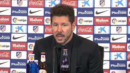 Simeone: "Hasta Maradona tuvo un tiempo que le tocó errar penales"