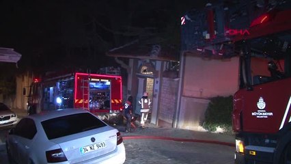 Üsküdar'da Boğaz Manzaralı Villada Yangın