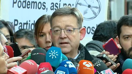 Ximo Puig y Fernández Vara elogian a Susana Díaz como candidata potencial