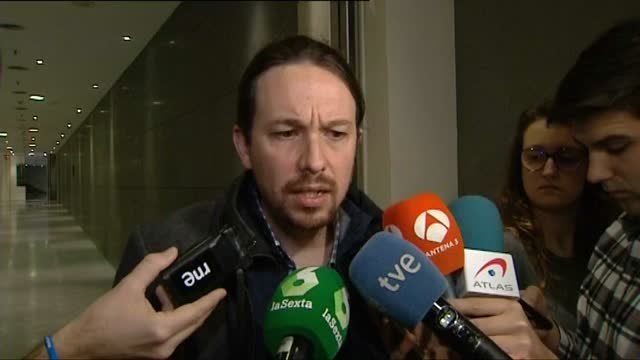 Siento lástima de que se hable de Luis Alegre no por ser uno de los filósofos más brillantes sino porque insulte a compañeros