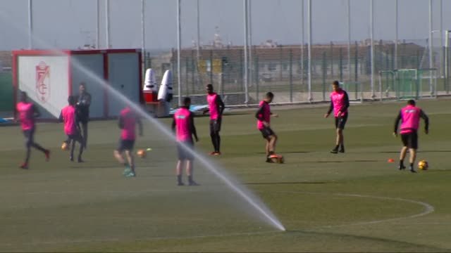 El Granada completa su último entrenamiento antes de viajar a Madrid