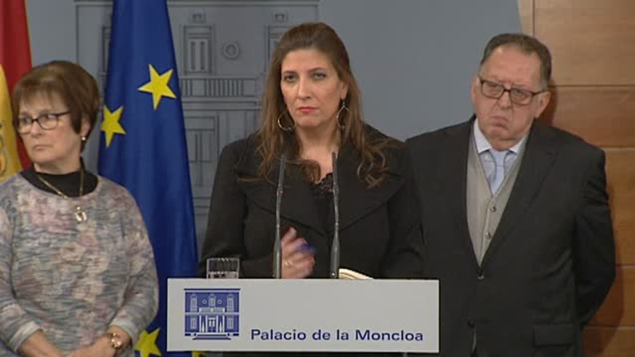 Rajoy se compromete a dar "satisfacción jurídica y moral" a los familiares de las víctimas del Yak 42