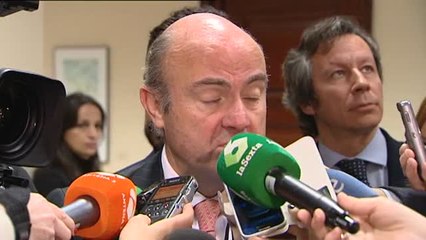 De Guindos cree que la subida de la inflación es "puntual"