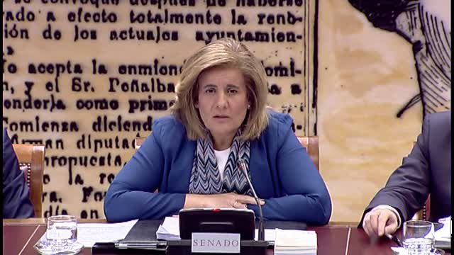 Báñez califica de históricos los datos de la EPA sobre el descenso del desempleo en 541.700 personas